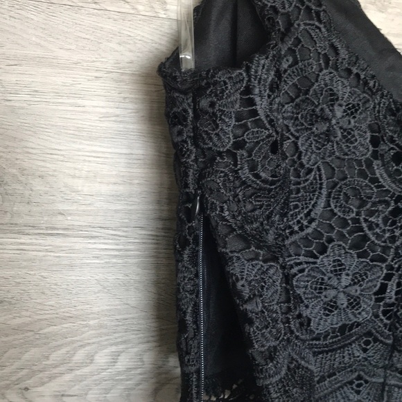 NWT-Women’s Crocheted Soft Lace Cami Top, Black - Picture 4 of 7